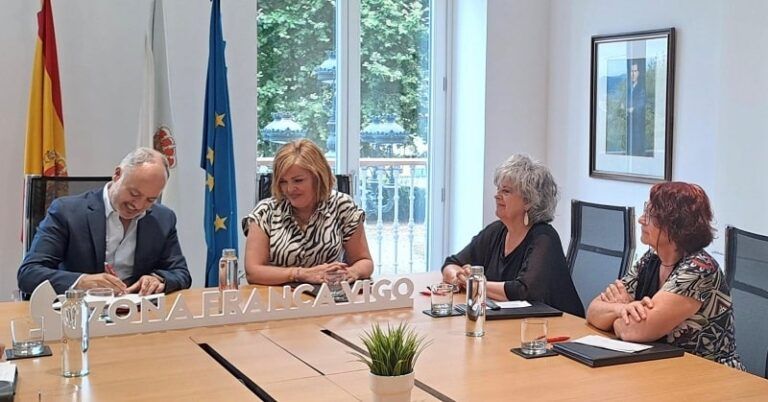 Zona Franca formaliza la compra de la Casa de Don Pancho en Redondela que albergará el futuro Vivero de Empresas