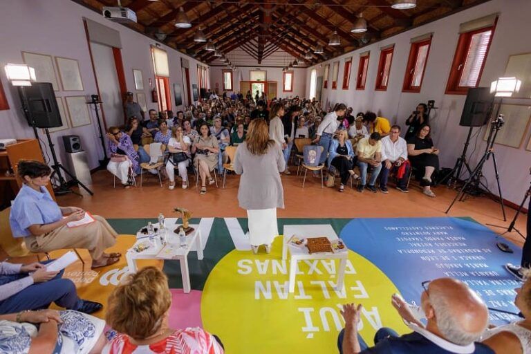 A Deputación afonda no papel desenvolvido polas madriñas de Redondela durante a guerra civil e a posguerra en San Simón no faladoiro “Aquí faltan páxinas”