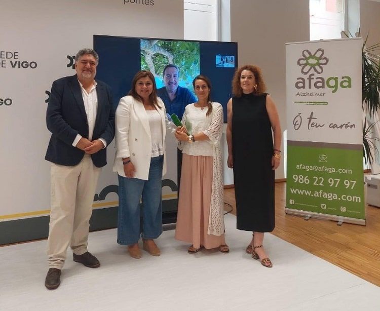 A Deputación iluminará este sábado o Pazo provincial en apoio ás persoas que sofren Alzhéimer e os seus achegados