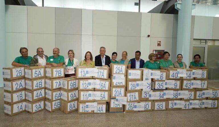 La Xunta entrega medicamentos y material sanitario a la Asociación Solidaridad Gallega con el Pueblo Saharaui