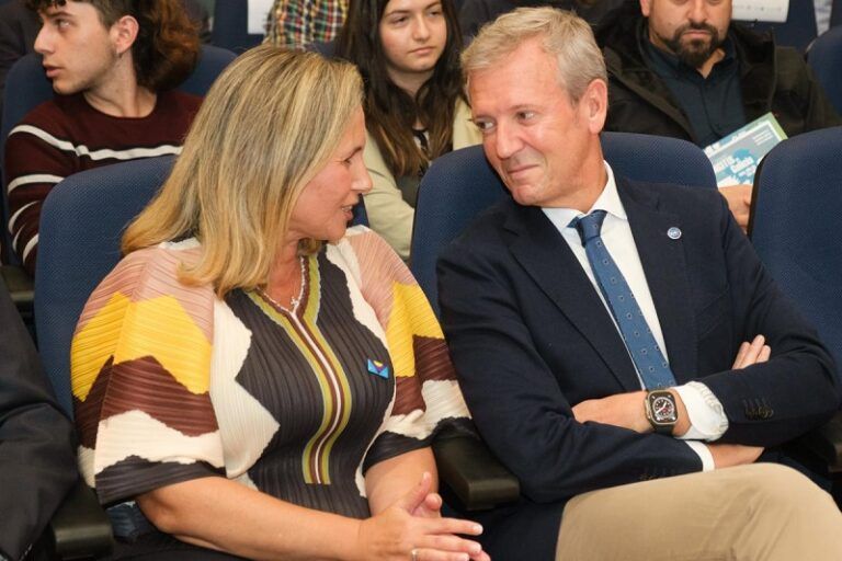 Rueda destaca que Galicia es líder en la prevención de la meningitis al contar con el calendario de vacunación más completo de España
