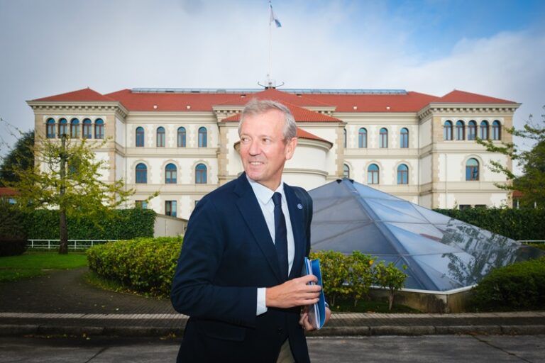 Galicia presiona a Europa para salvar su flota palangrera del veto a la pesca de fondo