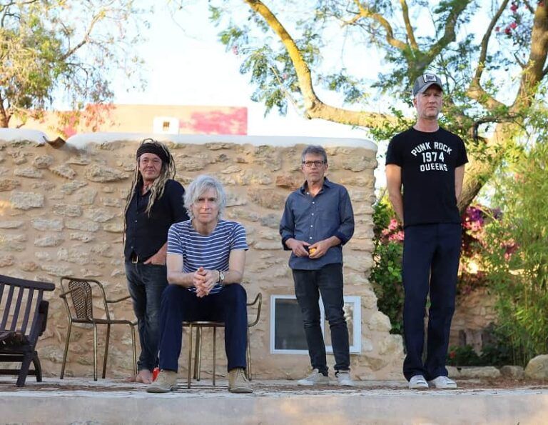 Nada Surf regresa a Vigo con su gira “Moon Mirror” y un concierto exclusivo en Galicia