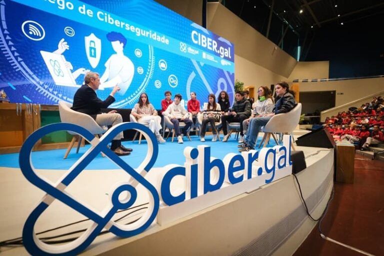 Rueda destaca la importancia de la concienciación digital para crear un territorio conectado y seguro
