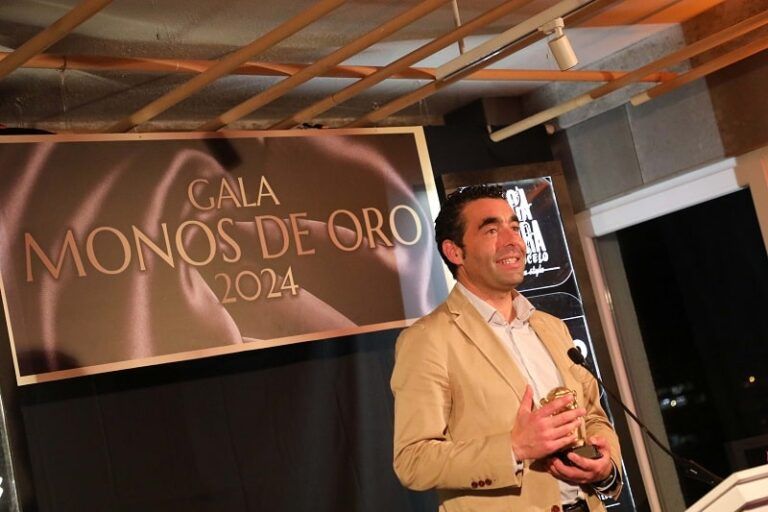Luis López destaca la excelencia de las Rías Baixas en la entrega de los premios Monos de Oro