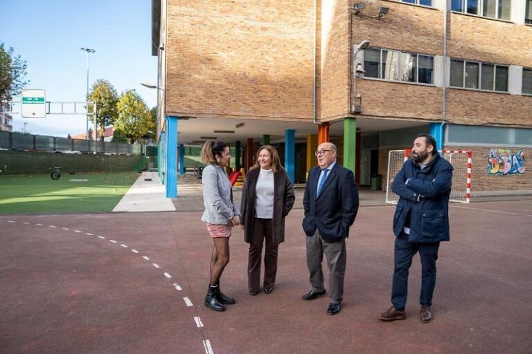 La Xunta invierte 167.000 euros en la renovación de la cubierta del CEIP A Doblada de Vigo