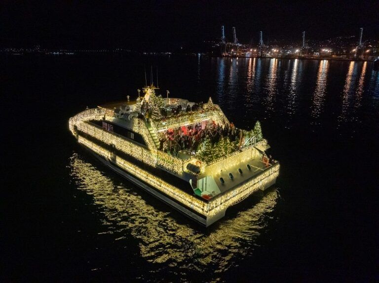 Más de 5.000 personas ya han disfrutado de O Barco do Nadal en Vigo esta Navidad