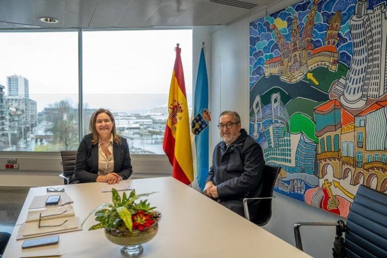 La Xunta estudia nuevas líneas de colaboración con el Celta Femenino de Baloncesto