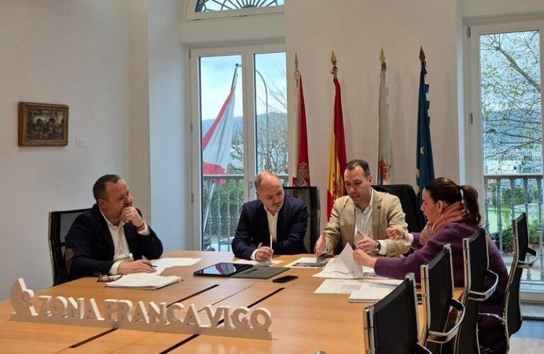 La Zona Franca y el Concello de Caldas presentarán en dos meses el estudio de viabilidad del polígono industrial de Paradela-Carracedo