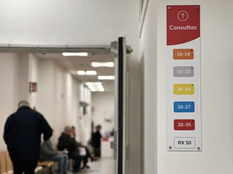 Ribera Povisa, primer hospital gallego accesible a personas daltónicas