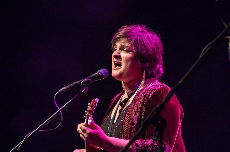 Madeleine Peyroux actúa este sábado en el Auditorio Mar de Vigo en su primera visita a la ciudad