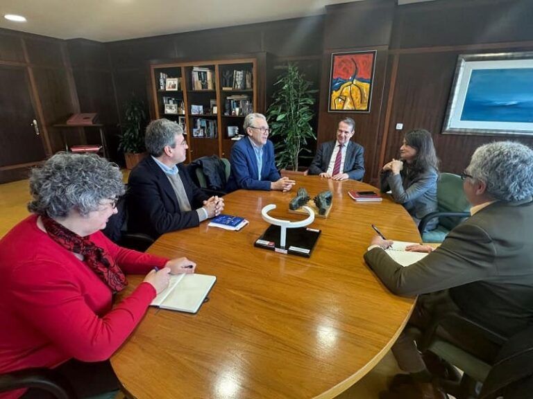 Abel Caballero muestra el apoyo municipal al Sea Fest 2025