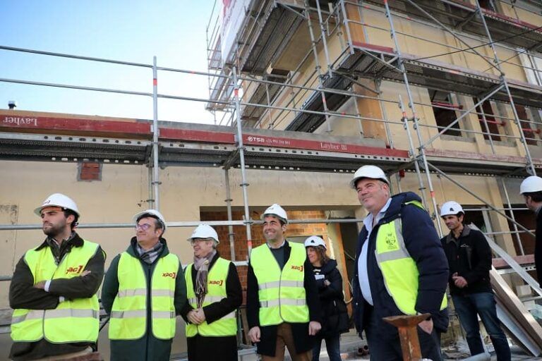 Luis López salienta a inxección de 1M€ da Deputación para facer “máis sustentable, accesible e cómodo” o Edificio Sinde, a base do tecido asociativo da Guarda