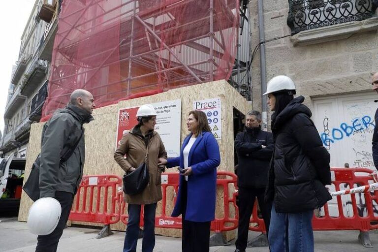 Ana Ortiz destaca la nueva rehabilitación en el Casco Vello de Vigo para ofrecer otras cinco viviendas públicas con una inversión de 1,7 millones de euros