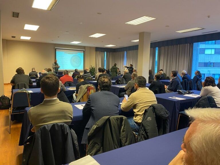 Lleno total en el Círculo para aprender a transformar negocios con Inteligencia Artificial