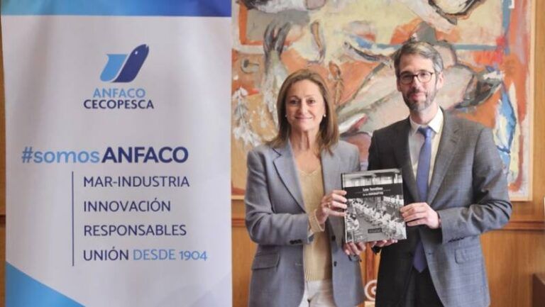 A Deputación destinará 20.000 euros a ANFACO-CECOPESCA para financiar a reedición da publicación “Las familias de la conserva”