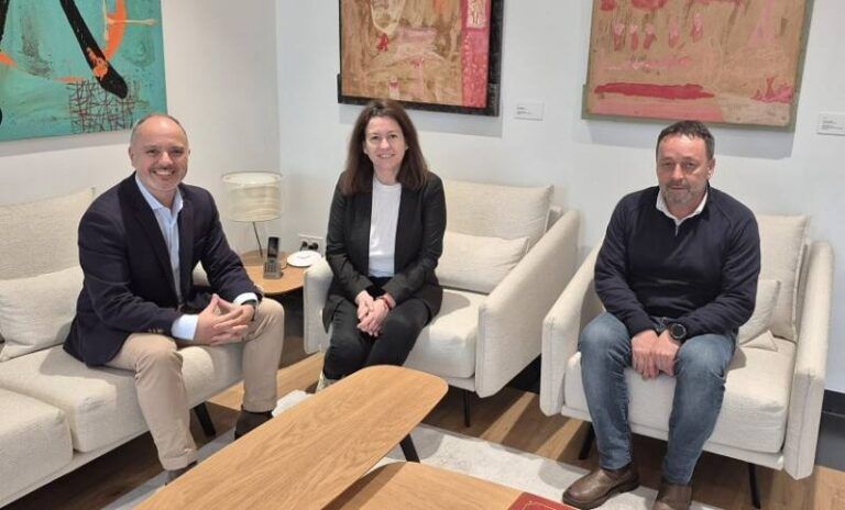 La Zona Franca contará con la colaboración del Concello de Salvaterra para impulsar las nuevas naves de la PLISAN