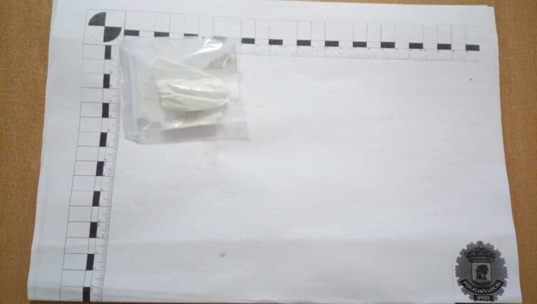 Detenido en Vigo un hombre de 55 años con cocaína en un local de Teófilo Llorente