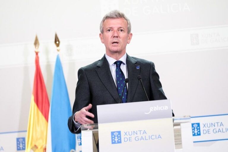 Rueda anuncia la concesión de las Medallas Castelao 2025 a Luar na Lubre, Víctor Freixanes, Emilio Pérez Nieto, Rosa Rodríguez Álvarez y Asociación Agaela