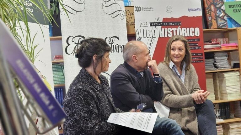 Luisa Sánchez participa no acto de presentación do concurso de relatos curtos Vigo Histórico