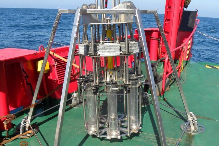 Los sedimentos marinos del Cantábrico y el Mediterráneo revelan siglos de contaminación humana