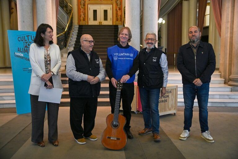 David Russell ofrecerá un concierto benéfico por el 30º aniversario del Banco de Alimentos de Vigo