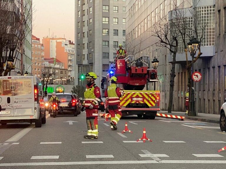 O BNG denuncia que Vigo leva case un ano sen o mínimo de 20 bombeiros activos por día
