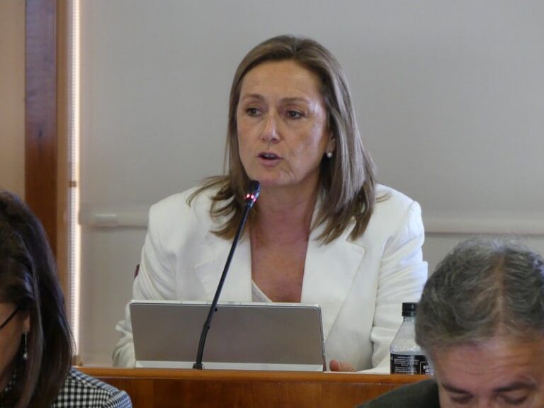 Luisa Sánchez exige a Caballero que acuda a la reunión con la RFEF y defienda a Vigo como sede del Mundial 2030