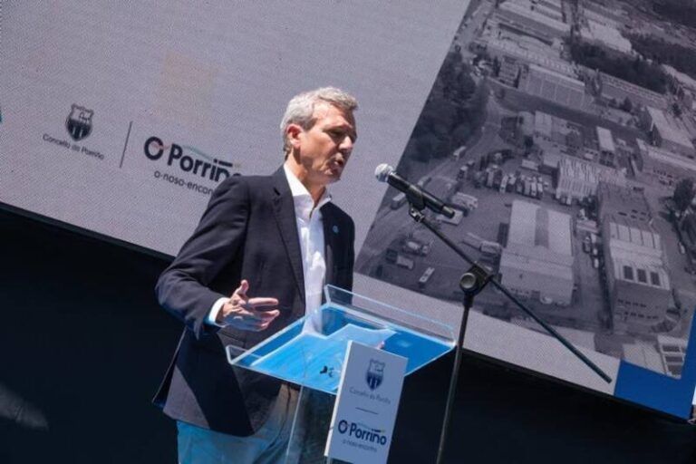 Rueda destaca en O Porriño el liderazgo industrial del ayuntamiento y ensalza su papel en el fomento de la cultura empresarial gallega