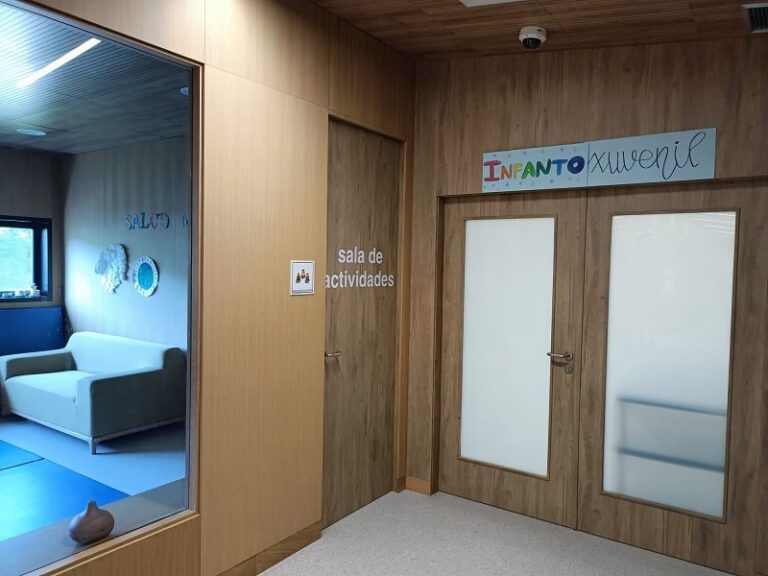 La Unidad de Hospitalización de Psiquiatría Infantojuvenil del Hospital Público Álvaro Cunqueiro comienza a funcionar a plena capacidad
