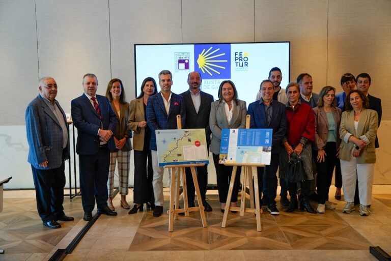 La Xunta y los hoteleros crean el primer mapa de servicios del Camino Portugués de la Costa en Vigo