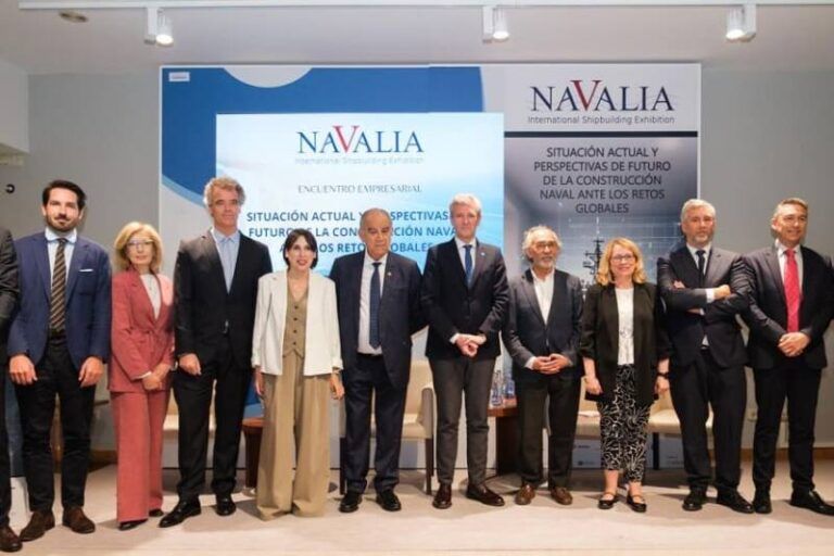 Rueda reafirma el apoyo de la Xunta al sector naval y destaca la importancia estratégica de Navalia como escaparate internacional de la industria gallega