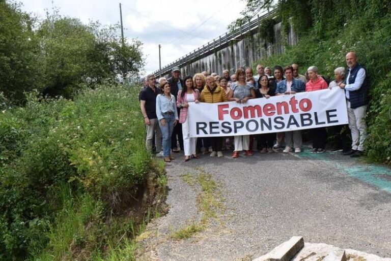 Mos reclama con urxencia ao Ministerio a reparación do Camiño do Río en Petelos