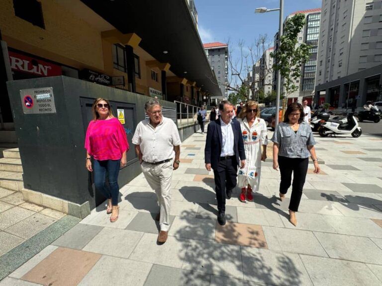 Inaugurada la nueva humanización de la calle Teixugueiras con una inversión de 2,7 millones