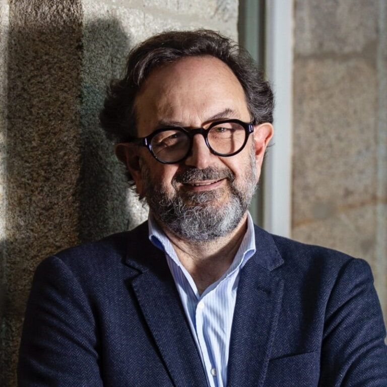 El Área Sanitaria de Vigo nombra nuevos jefes de Oncología Médica y Endocrinología y Nutrición