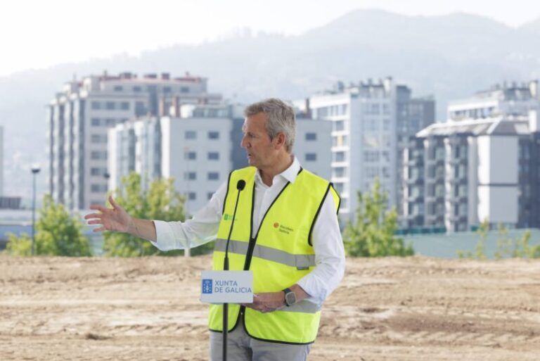 Rueda culmina en Vigo las obras del Polígono 1 de Navia y anuncia el inminente inicio del Polígono 2