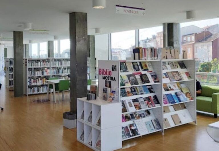 La Biblioteca Neira Vilas amplía su horario de atención