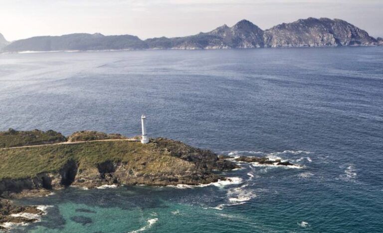 Así es la Costa da Vela: el último rincón salvaje de la ría de Vigo