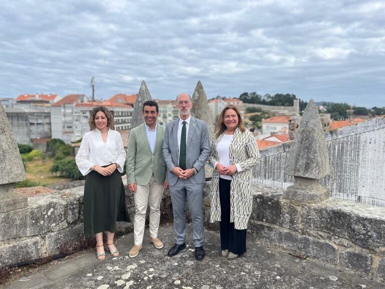 A Xunta colabora co Concello de Baiona na mellora da mobilidade no edificio consistorial