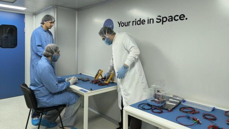 O proxecto CORTIS de UVigo SpaceLab, integrado no vehículo de transferencia orbital OSSIE de UARX Space