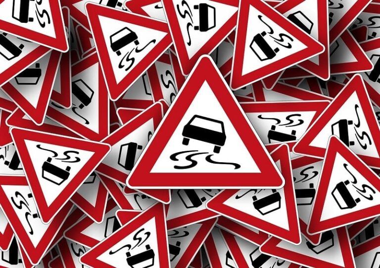 Así son las nuevas señales de tráfico que entran en vigor hoy