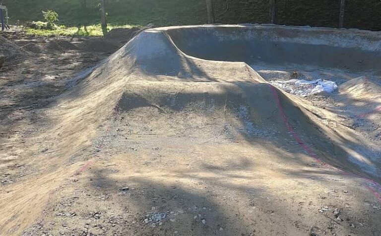 Vilaboa levanta la mayor pista de pump track de la provincia con aspiraciones olímpicas