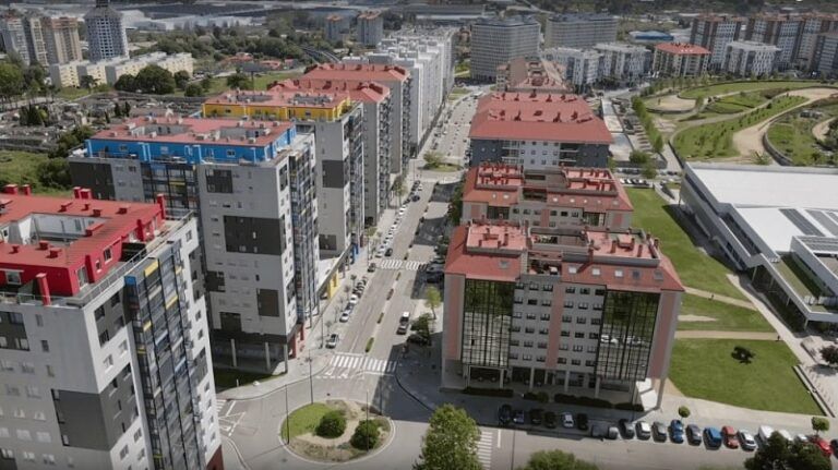 Vigo impulsa la creación de la Empresa Municipal de Vivienda con la aprobación de una Comisión de Estudio