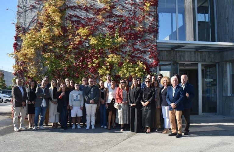 Nidia Arévalo participa na clausura do programa Xuventude Mentoring 2025, que impulsa a formación e a inserción laboral da mocidade