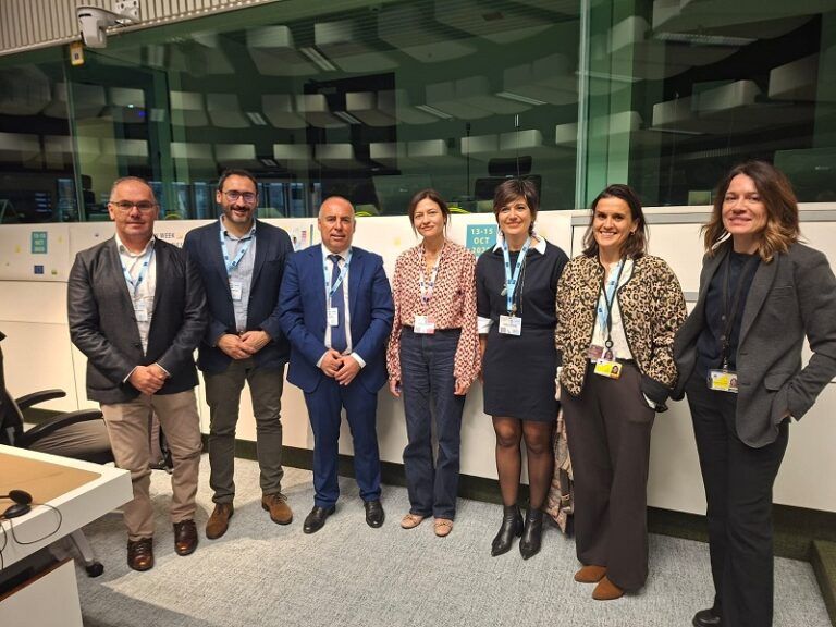 La Deputación impulsa en Bruselas el proyecto europeo Awaves para conservar el patrimonio marítimo atlántico