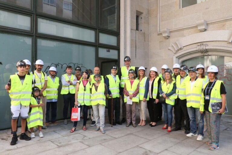 Luisa Sánchez valora a “excepcional resposta” da cidade para participar nas visitas guiadas como a “ratificación” de que Vigo avala a recuperación do Teatro Cine Fraga