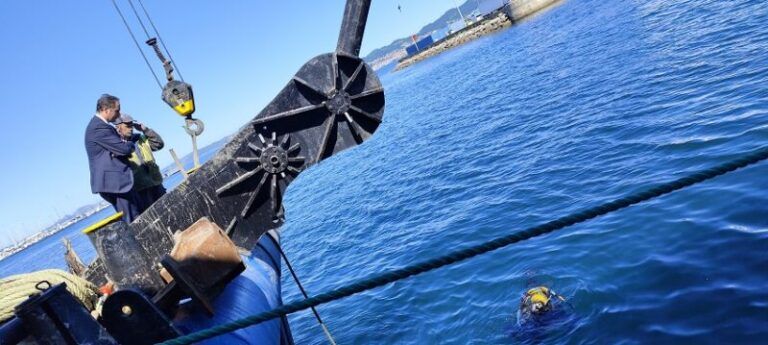 Enaleia y Allianz amplían su alianza por la limpieza marina con un nuevo proyecto en el Puerto de Vigo