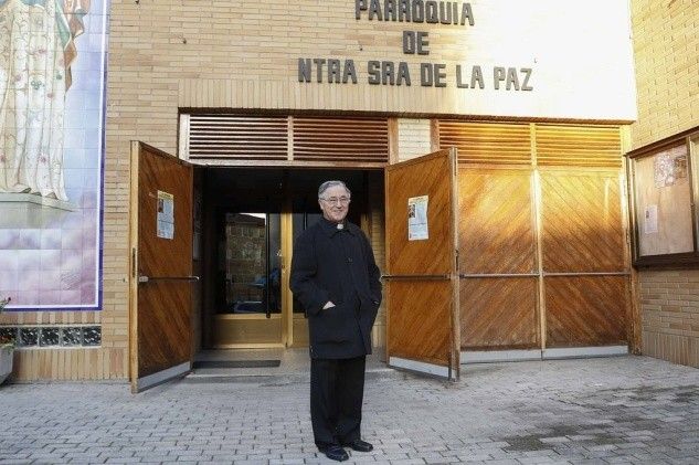 La parroquia de la Paz despide a don Serafín, su párroco durante 34 años