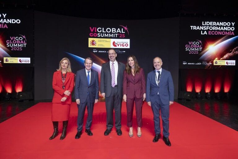 Acemoglu defiende en Vigo una IA “pro-worker” como vía para reducir desigualdades y mejorar la productividad