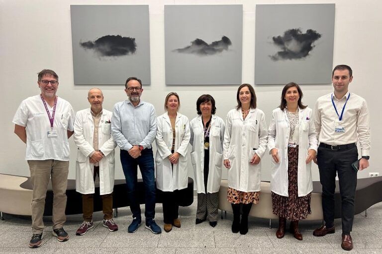 El Álvaro Cunqueiro impulsa una encuesta para conocer la experiencia de los pacientes oncohematológicos